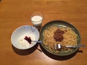 マラソン大会当日の朝食は何を食べる?最後まで走り抜くために